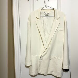Aritizia Babaton White Blazer - xs/s